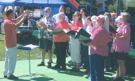 The Evanston Civic Chorus performing at the July 4th Fresh Air and Freedom Festival in 2007